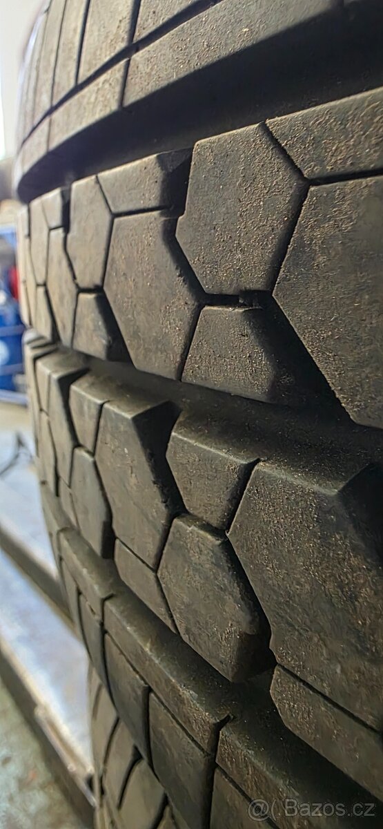 Mercedes-Benz Vito Viano W639: plechová kola, nové pláště - 3