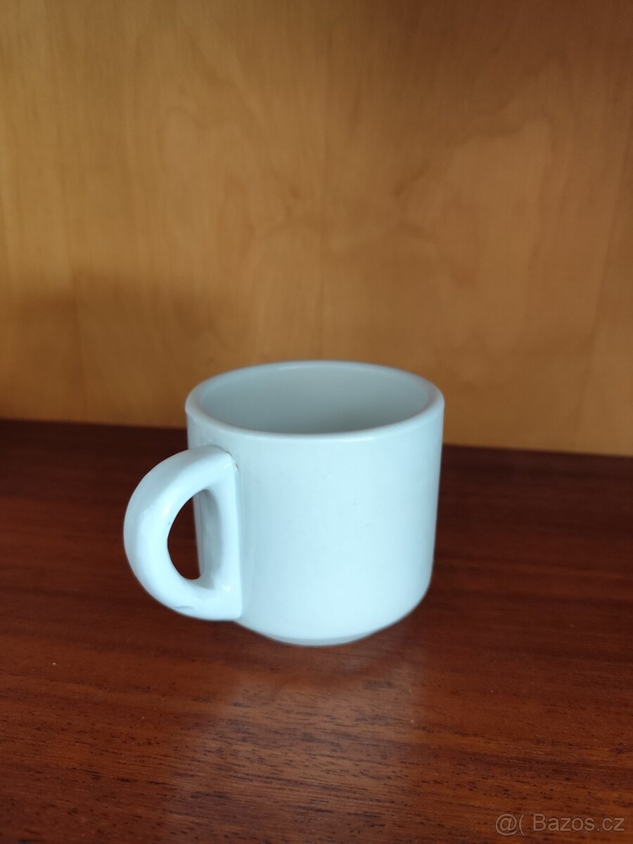 Starý silnostěnný hrnek - 3