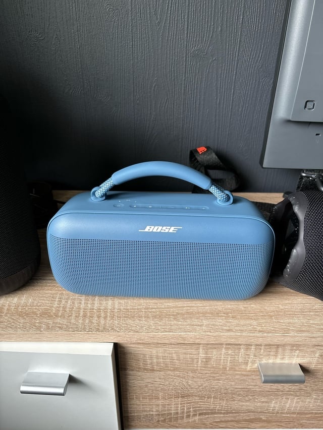 Přenosný reproduktor Bose SoundLink Max modrý - 3
