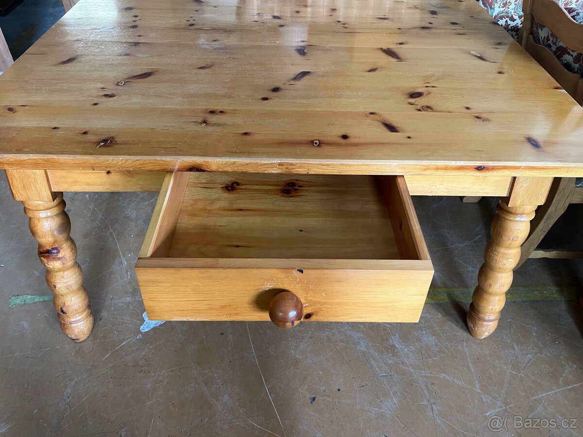 Stůl - 3
