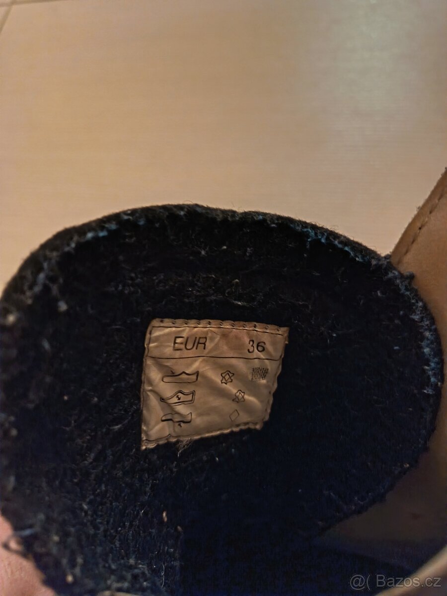 Chlapecké lední brusle Competition vel.36 - 3