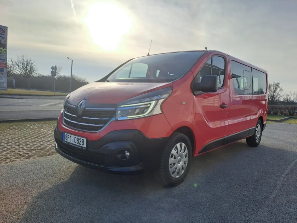 Renault Trafic, 2.0DCI L2 6.MÍSTNÉ DPH PERFEKT 1 - 3