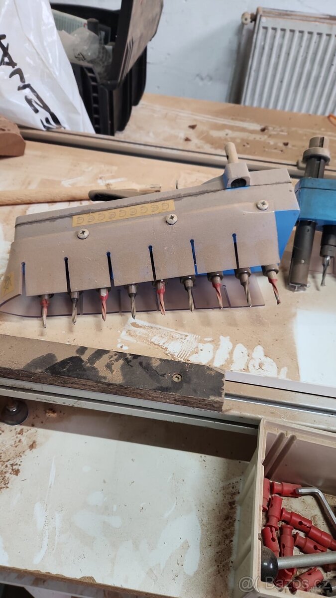 Strojní kolíkovačka HETTICH BLUEMAX MINI - 3