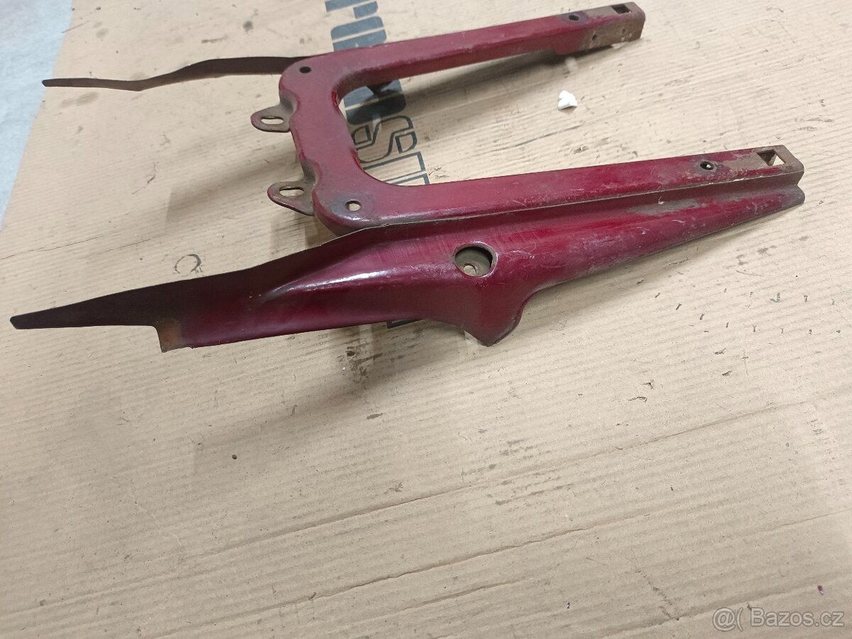 ČZ podsedlový rámek top - 3