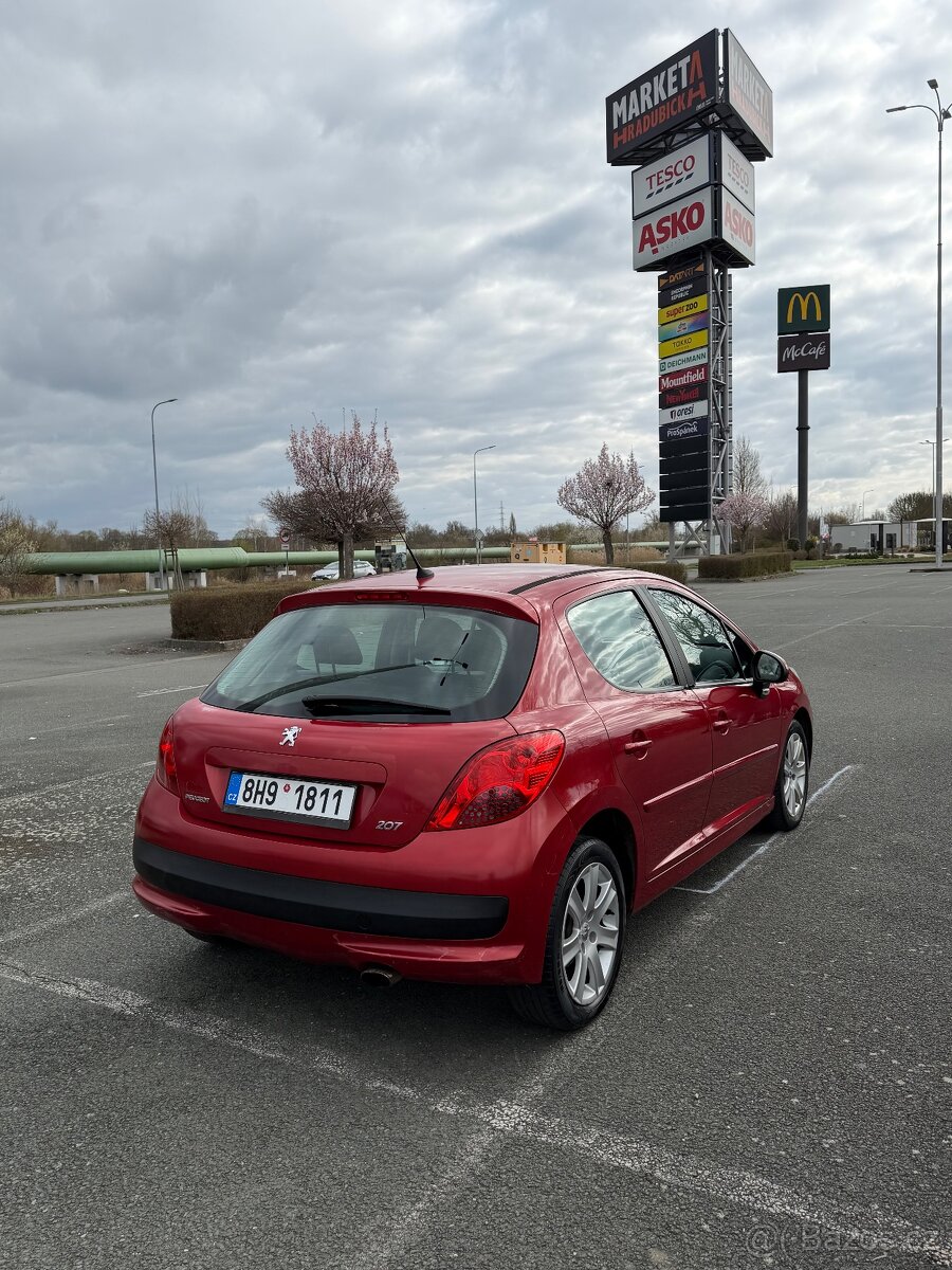 Peugeot 207 - 3