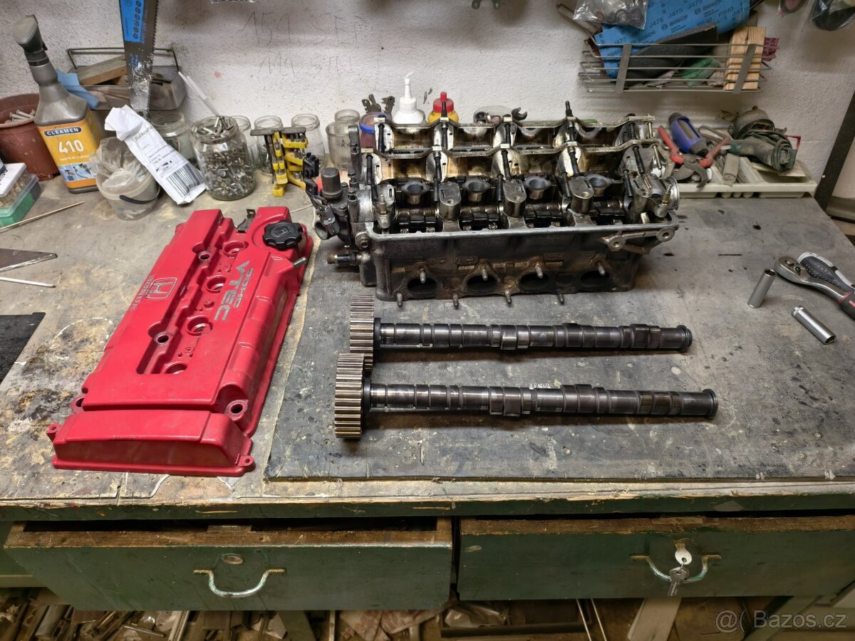 Hlava válců honda integra b18c6 - 3