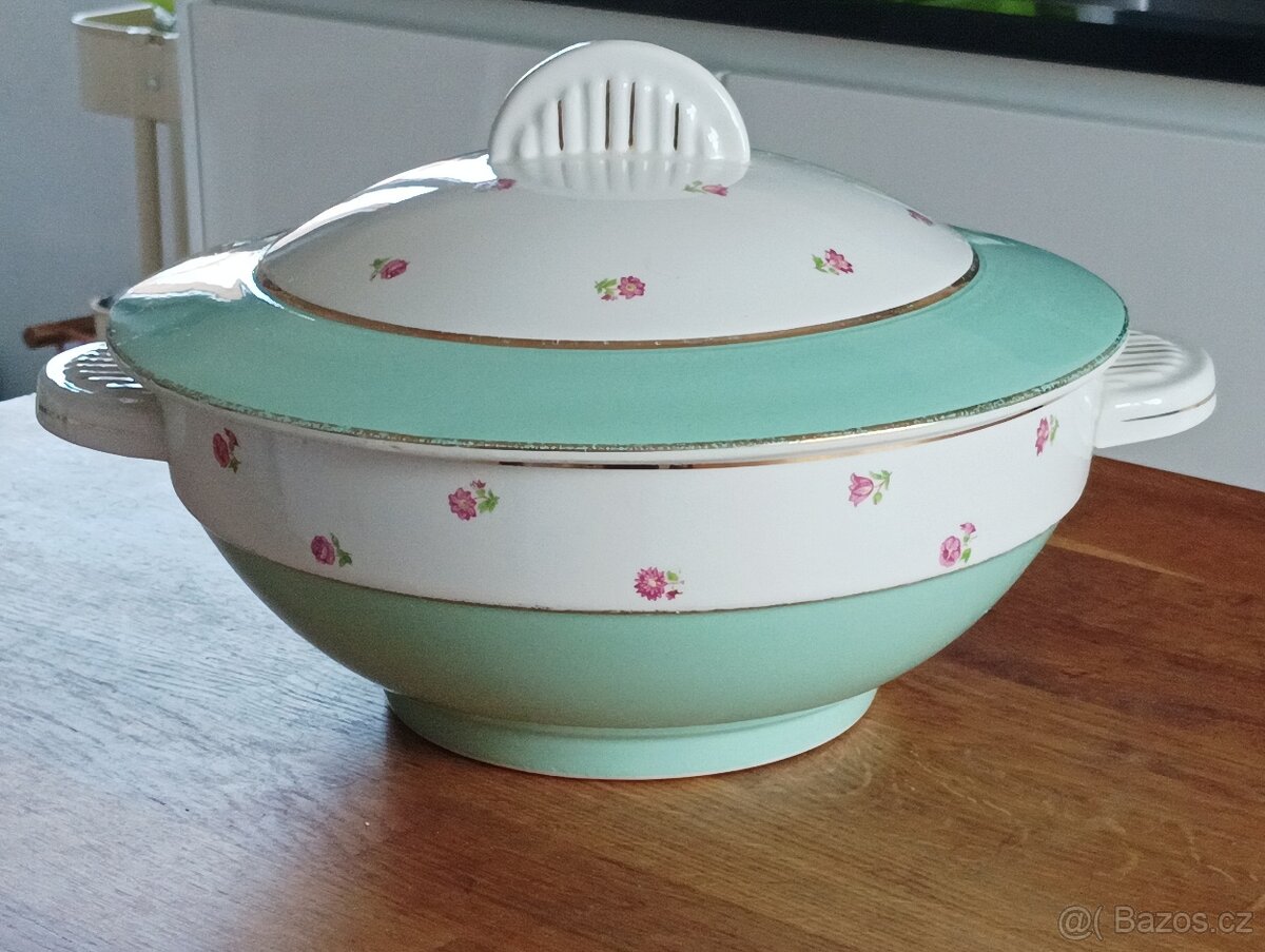 VELKÁ PORCELÁNOVÁ TERINA HÁZENKA FRANCIE - 3
