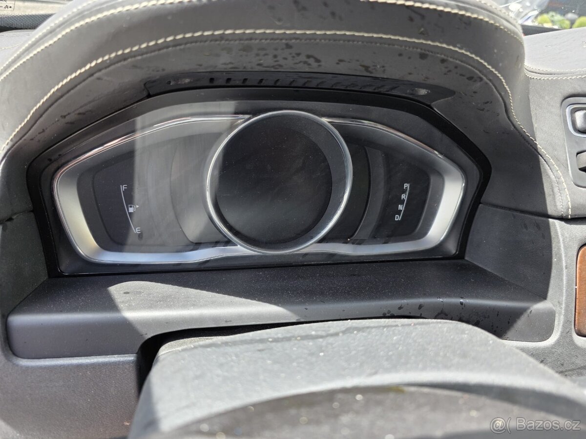 Volvo XC70 inscription D5 162kw - Náhradní díly - 3