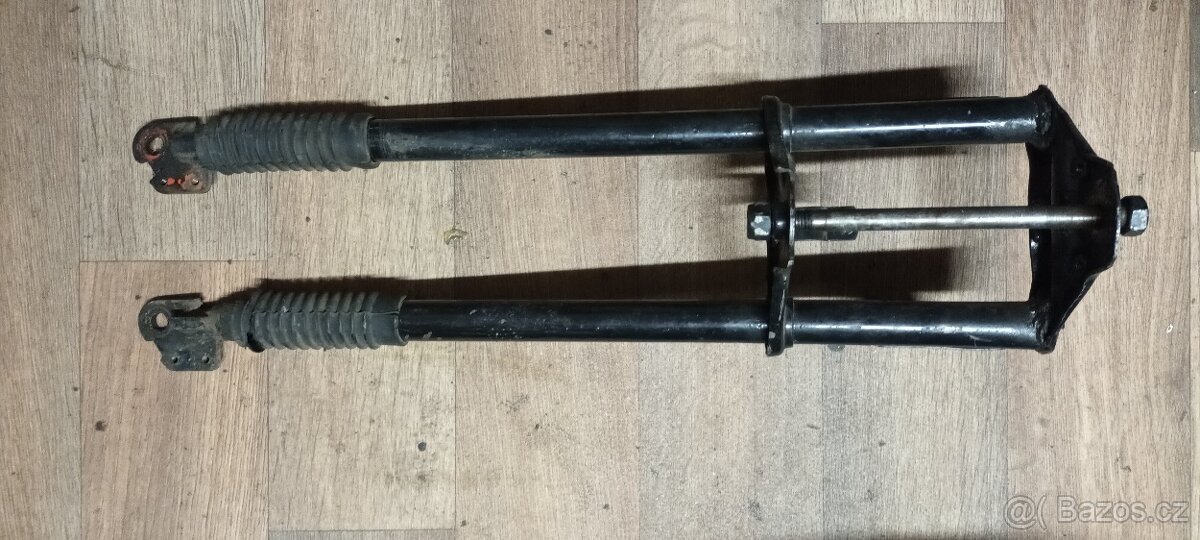 Babetta 210 - přední vidlice černé - 3