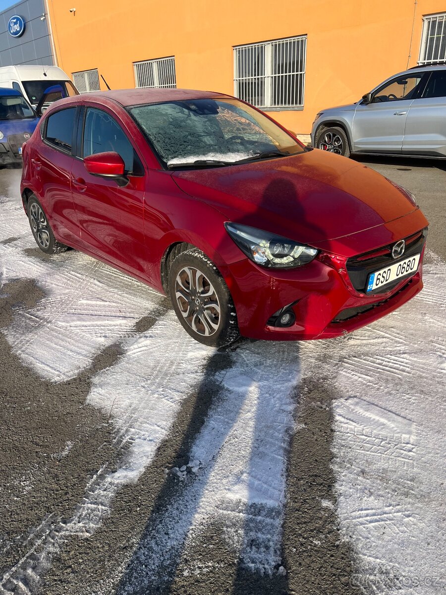 Mazda 2 - 3