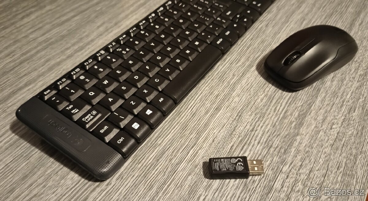 Bezdrátová klávesnice s myší Logitech G MK220 - 3