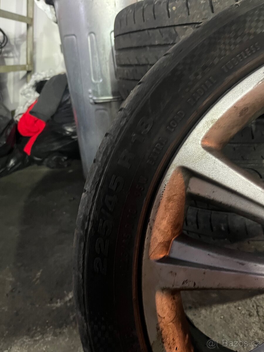 Originál Alu octavia rs2 r18 - 3