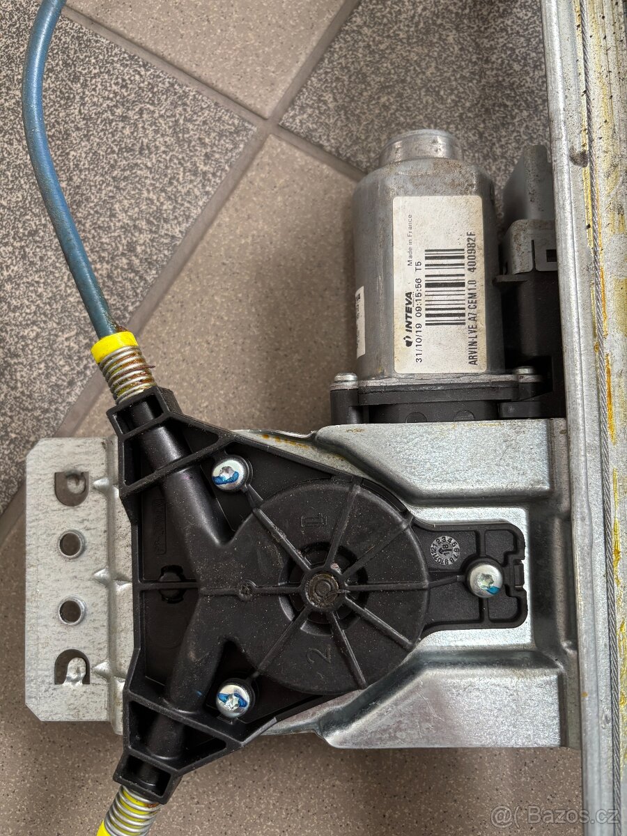 Stahovačka LP skla Peugeot Expert/Scudo/Jumpy 3 - 3