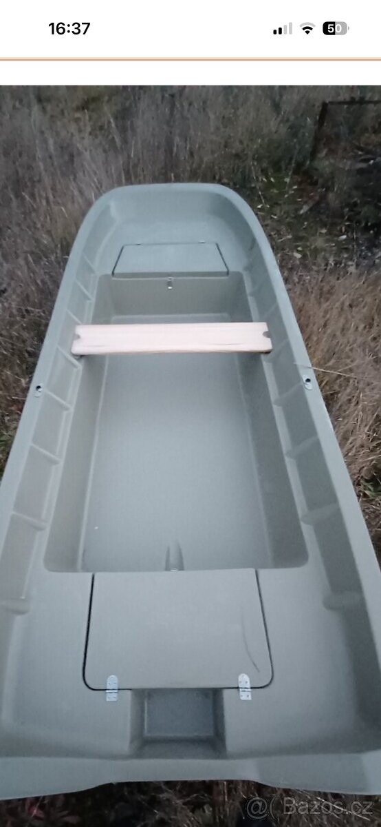 Rybářský člun pramice loď - 3