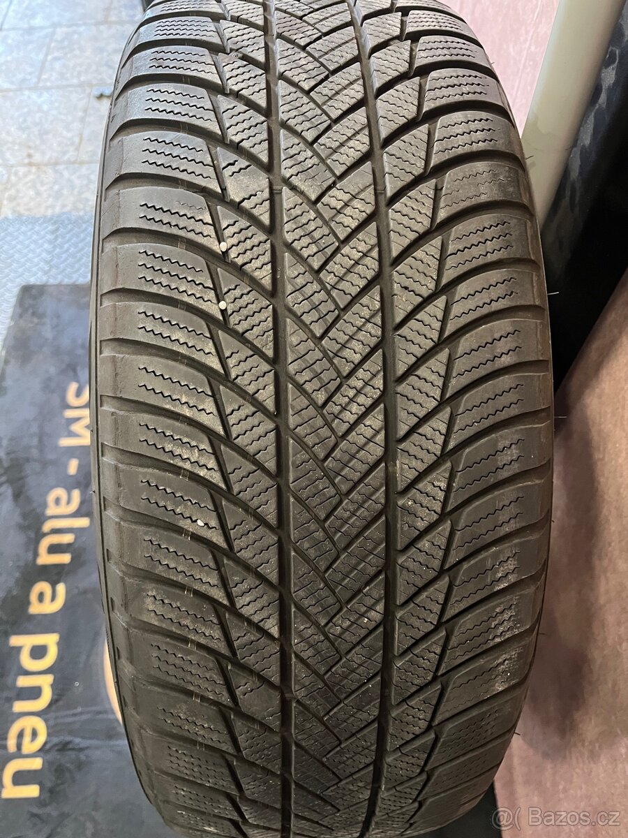 ALU kola 5x112 R17 (P160) - 3