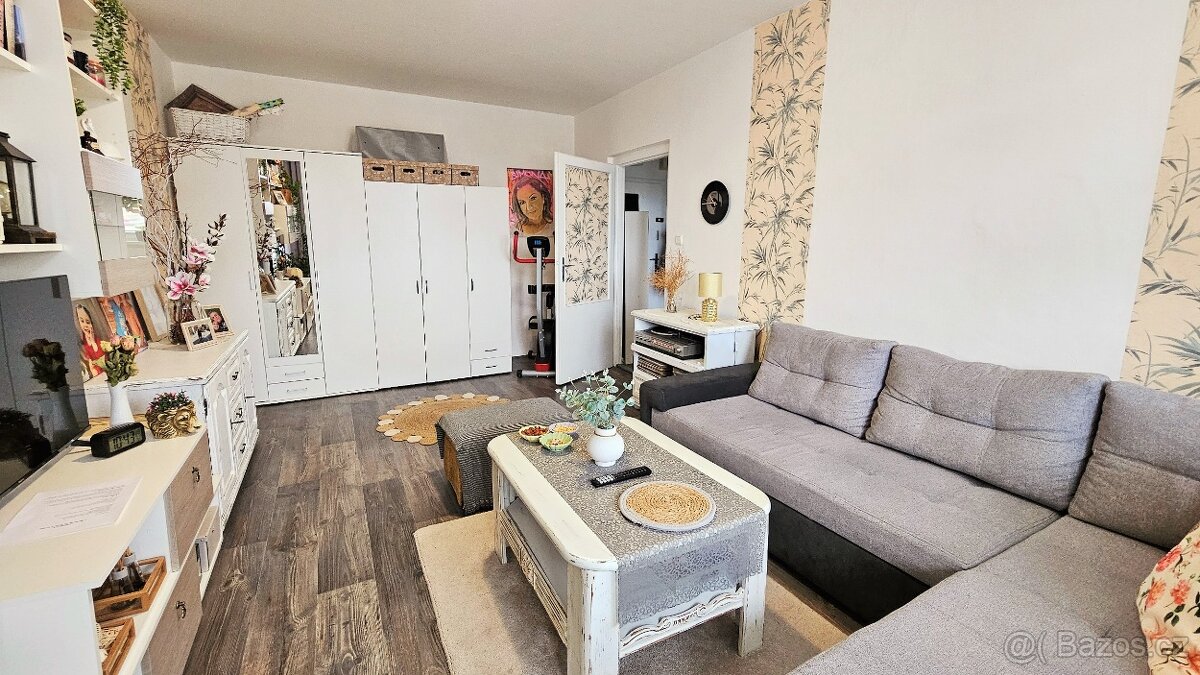 Prodej bytu 1+1 os.vl. s velkým balkonem, Ostrava Poruba - 3