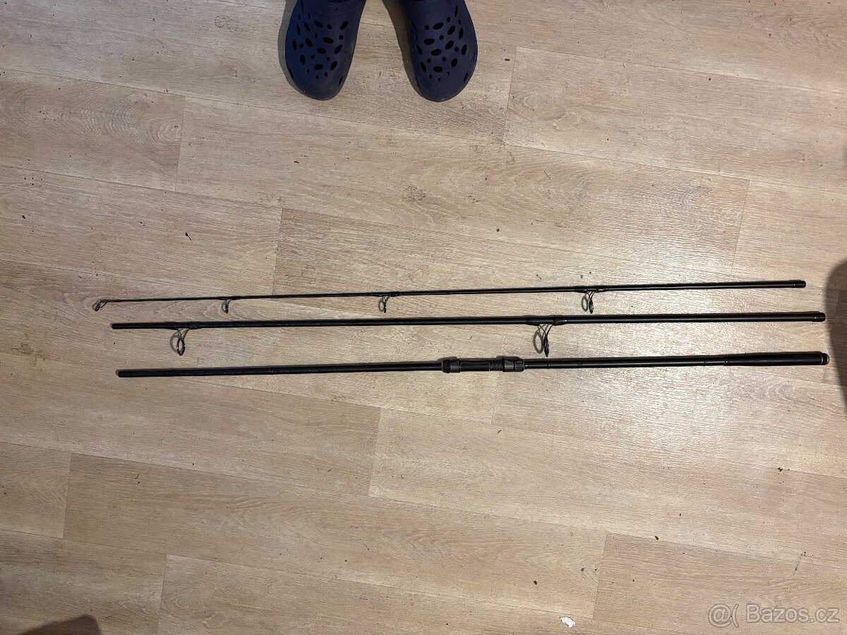 Rybářské pruty a stoličky - 3