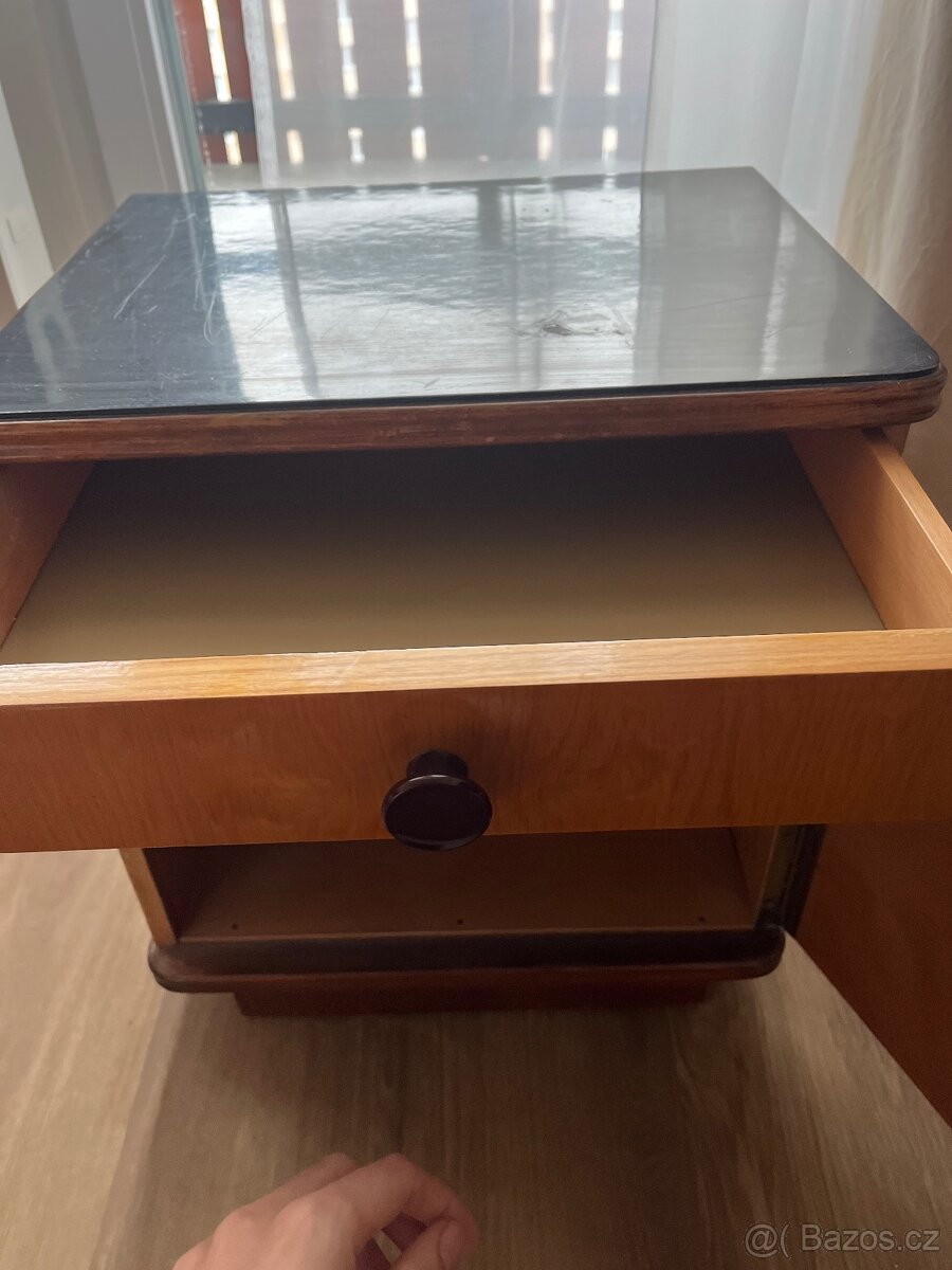 Retro skříňka - 3