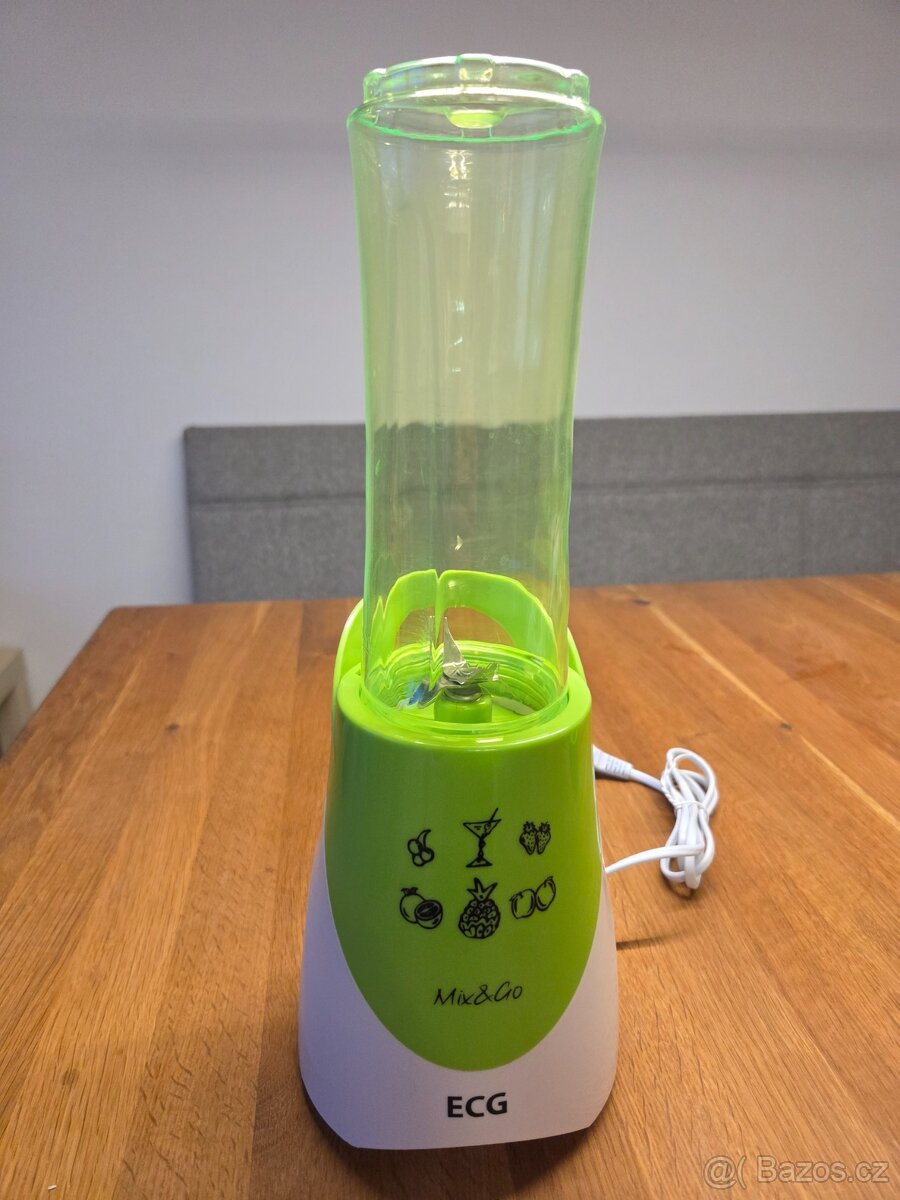 Smoothie maker, mixér ECG SM 364 Mix&Go - 3