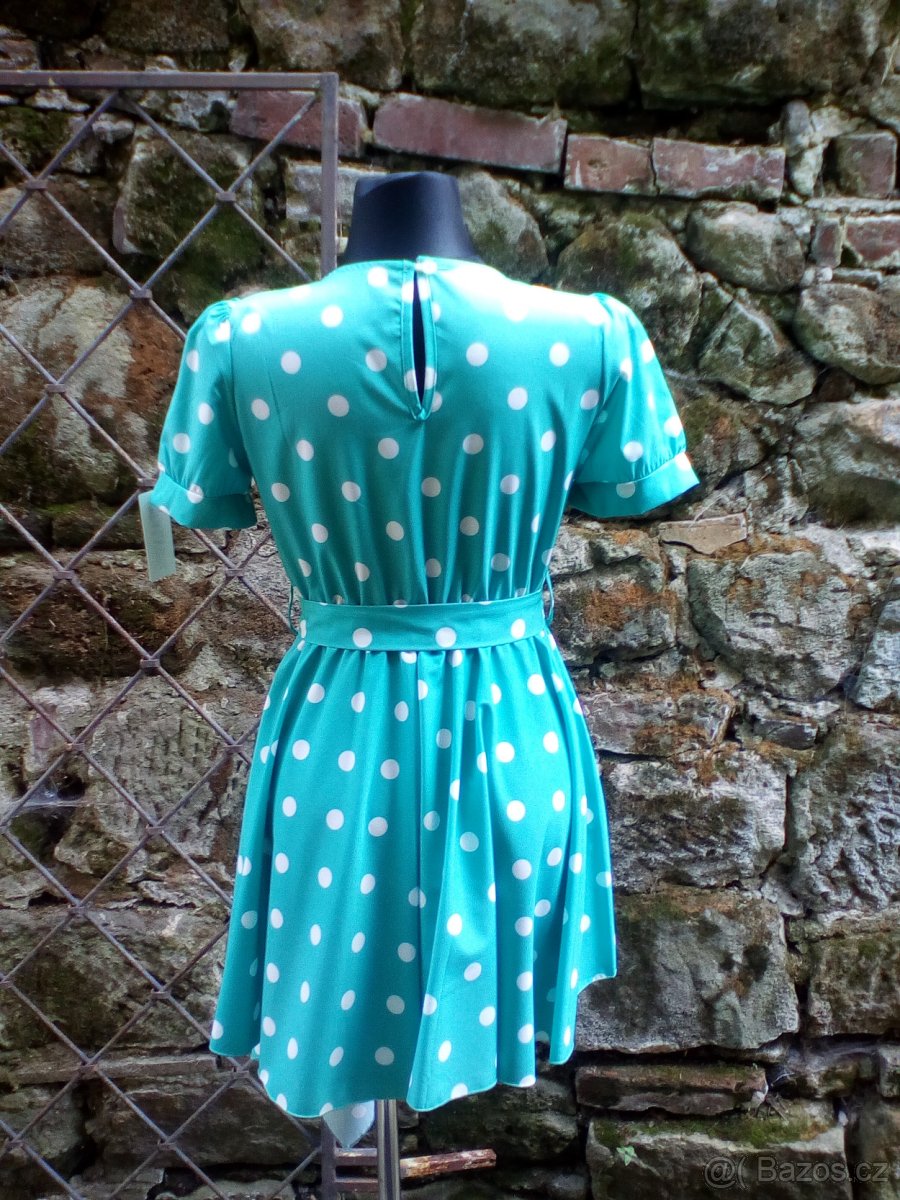 Puntíkaté šaty - 3