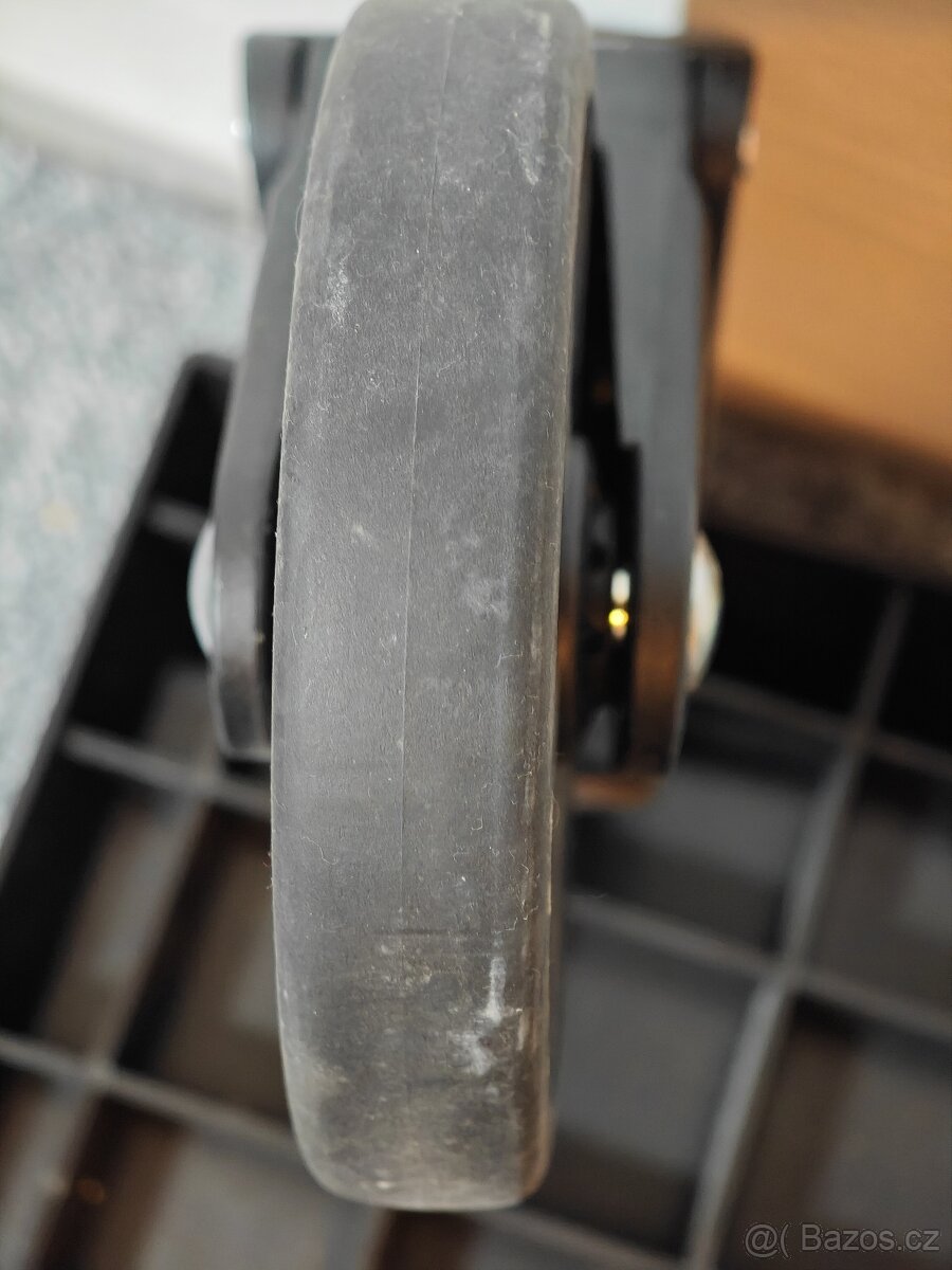 Stupátko ke kočárku (Lidl) - 3