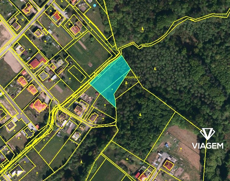 Stavební - bydlení 2 532 m² - 3