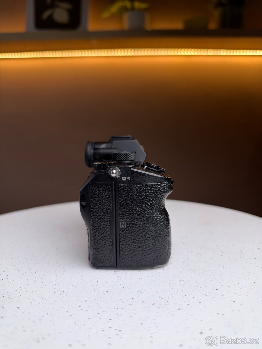 Sony Alpha A7 III - 3