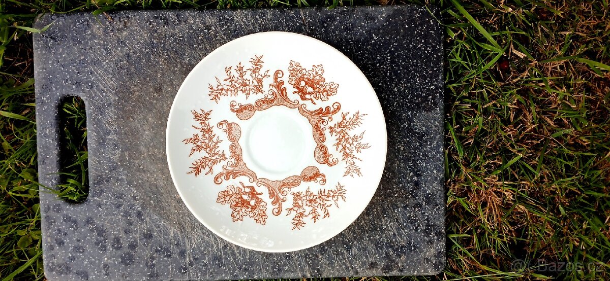 Hnědý Hrníček Bohemia Inglazed - 3