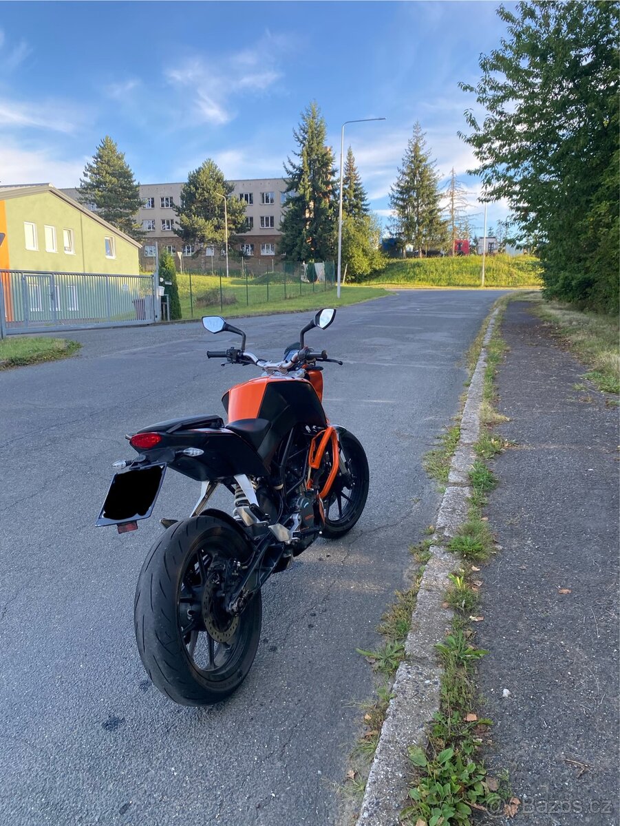 Ktm duke 125 - 3