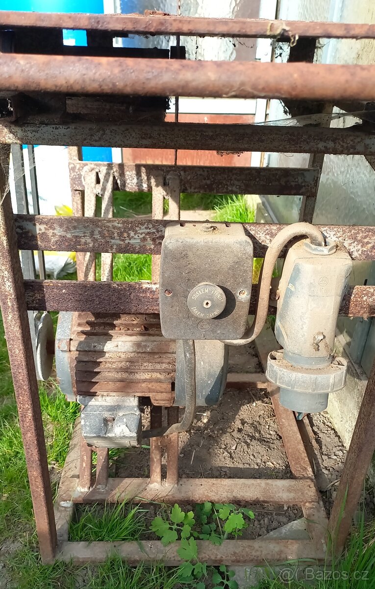 malá okružní pilka - prodám - 3