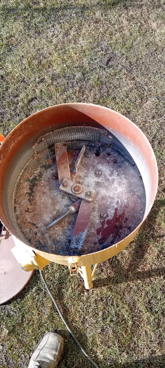 Šrotovník na obilí - 3