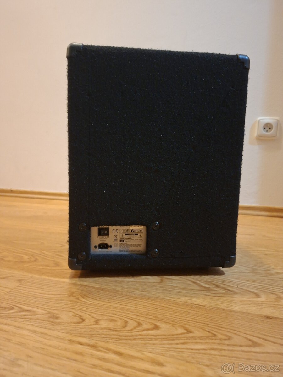 Baskytarobé kombo Warwick BC 20 - 3