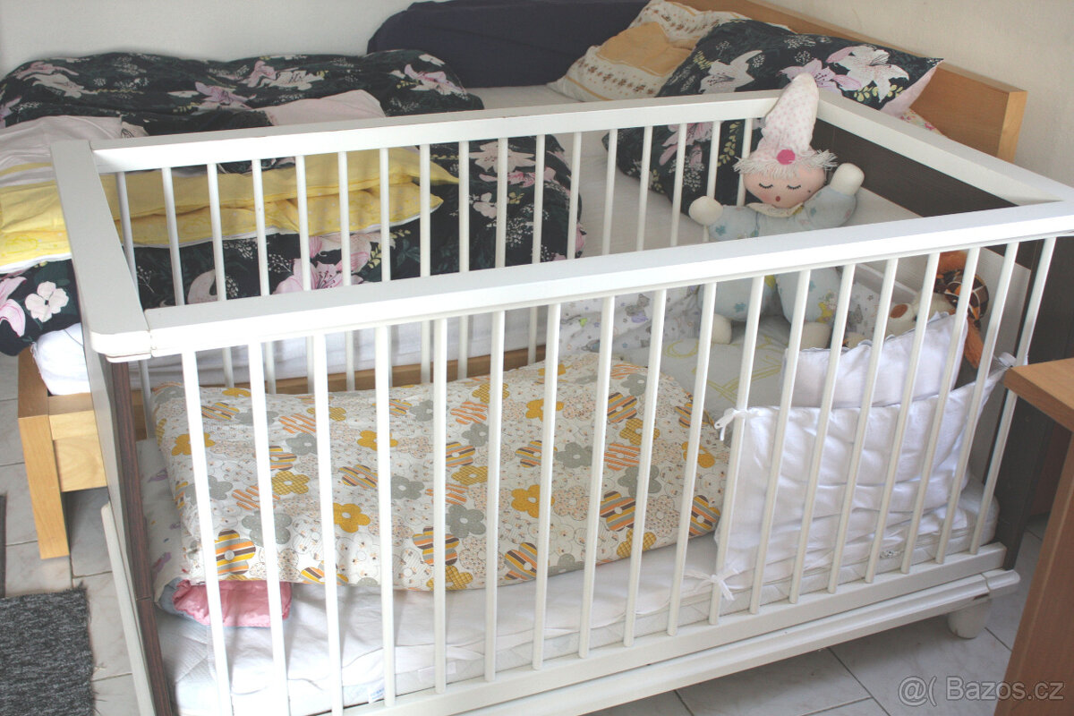 dřevěná postýlka s matrací - 3