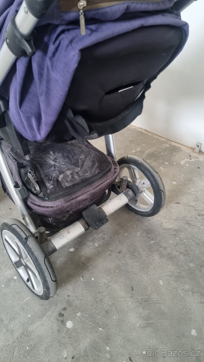 Modrý kočárek Babydesign - 3