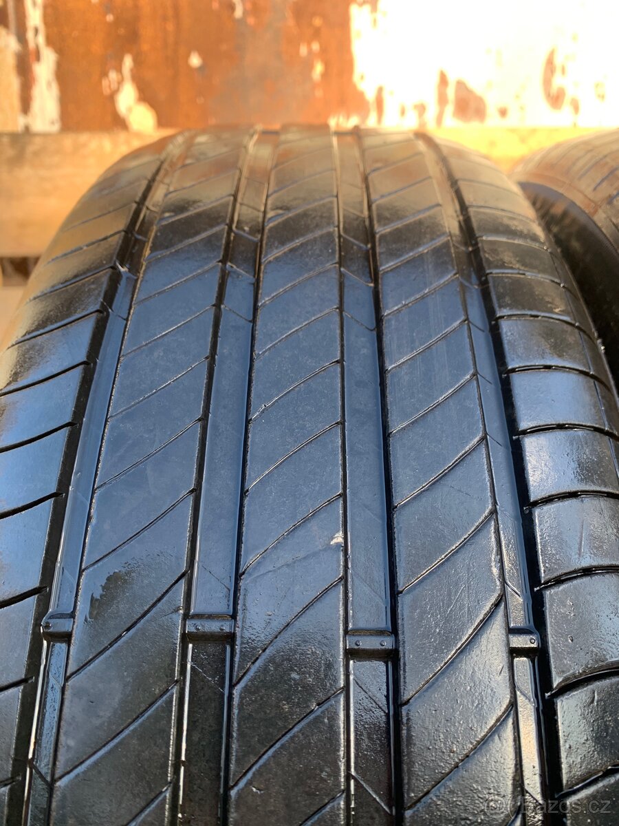 2ks 215/65/17 Michelin Primacy/2023/99V/letní - 3