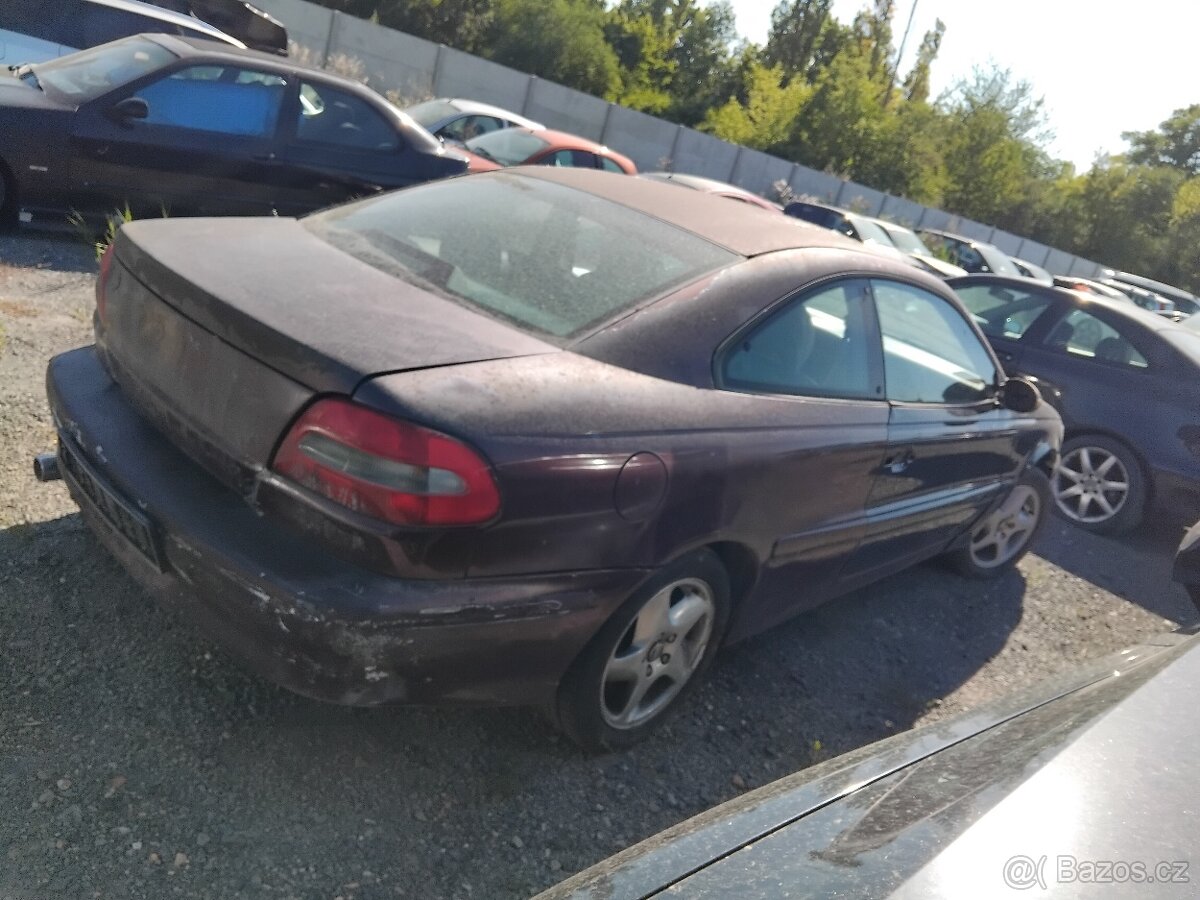 S L E V A . . VOLVO C70 coupe 2,0i Turbo T5R 250PS manual - 3