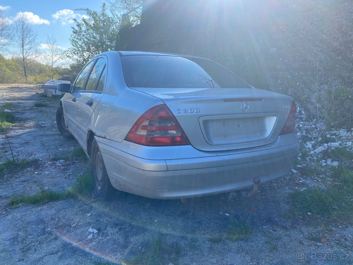 Mercedes W203 C200 - 3