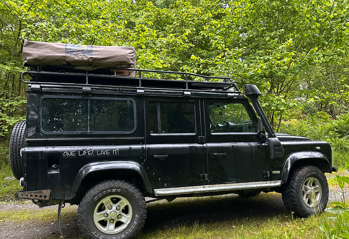 Land Rover Defender SVX rv:2008 230 000km