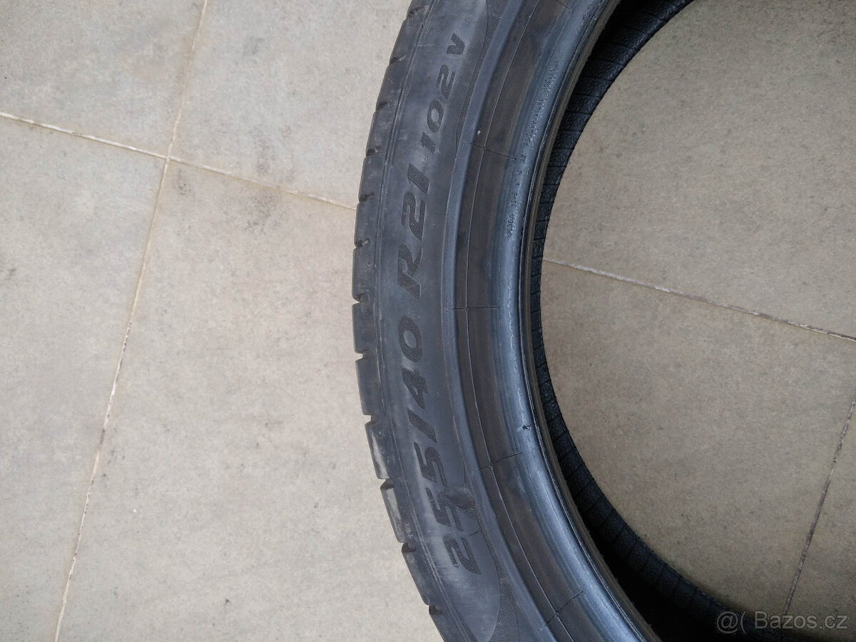 1ks letní pneu Pirelli 255/40/R21 s defektem, ale funkční - 3