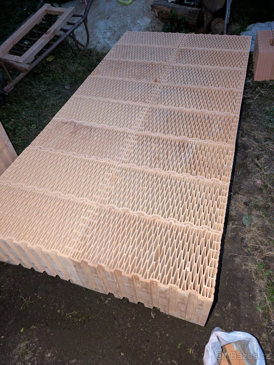 Cihla HELUZ FAMILY - 3