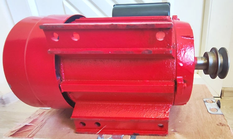 Elektromotor s řemenicí 220V 3kW 3000ot. - 3