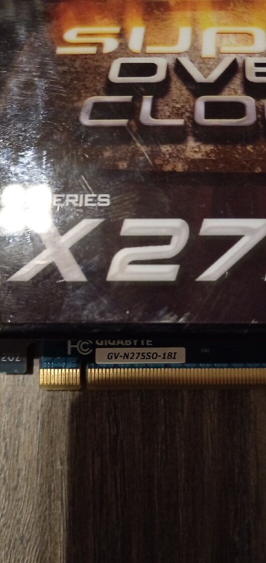 Gigabite Gtx 275 2Gb GDDR3 - 3