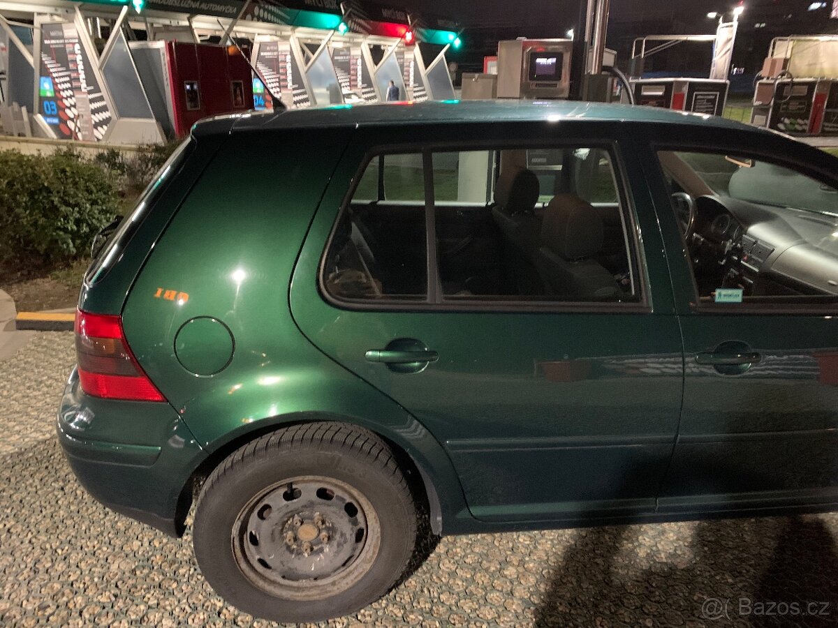Volkswagen Golf 1.4 - 3