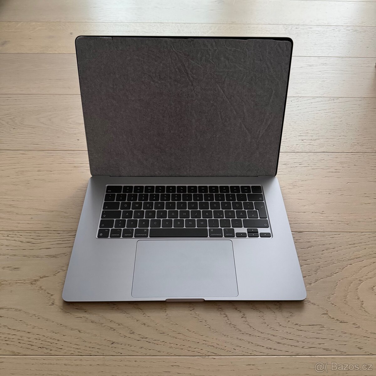 NOVÝ APPLE MACBOOK AIR 15” M3/256GB/8GB/BATERIE 100% - 3