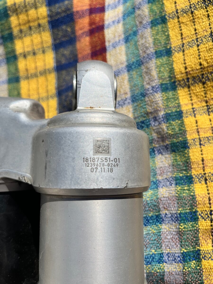 Zadní Tlumič WP - 3