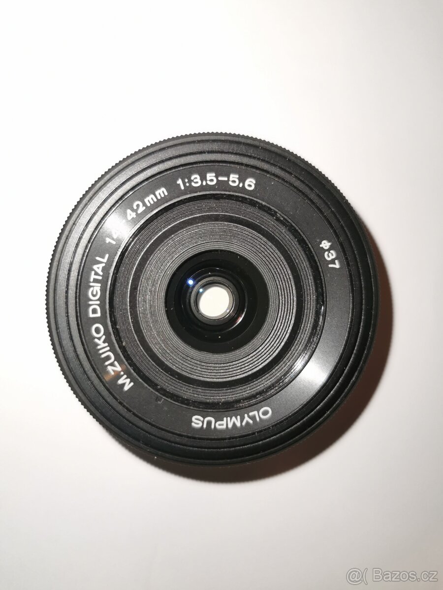 Olympus M.ZUIKO 14-42 Pancake - 3