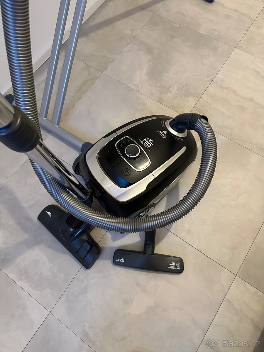 ETA MIO BLACk vysavač - 3