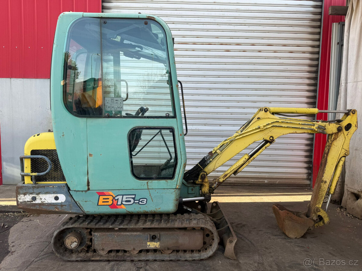 Prodám minibagr YANMAR B15-3 r.v. 2001 - 3