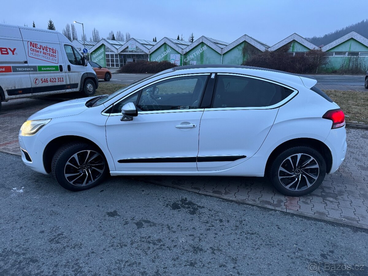 CITROËN DS4 1.6 e-HDi 84 kW, 2013 - 1. majitel ČR - 3