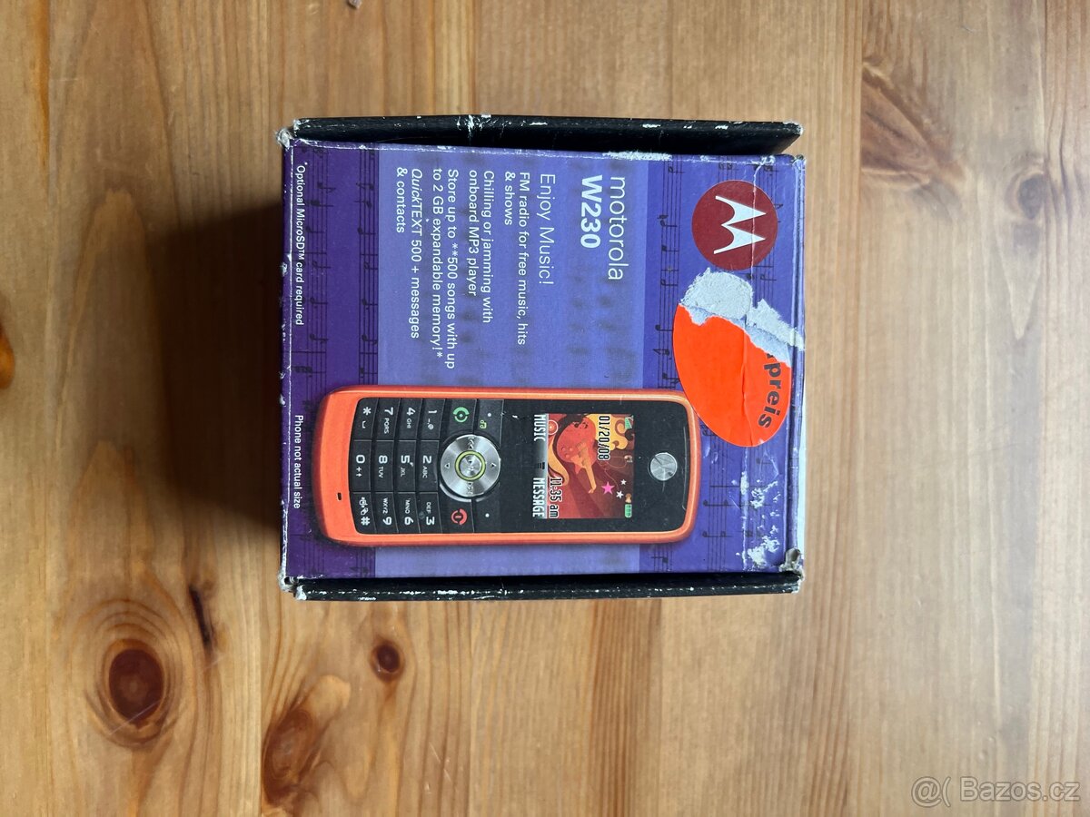 Motorola W230 komplet balení - 3